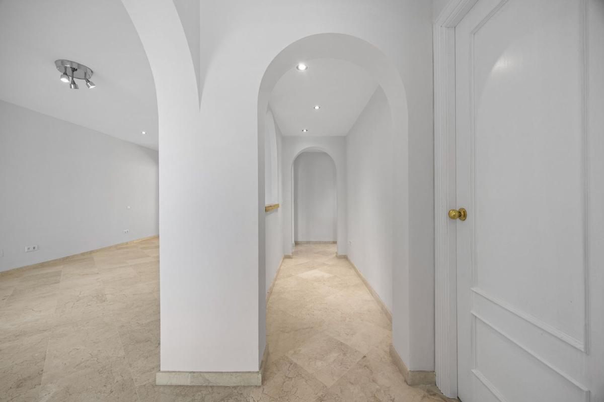 Продажа квартиры на Piso en Calle 18 a, Guadalmina Alta, Marbella, Марбелла
photo 5