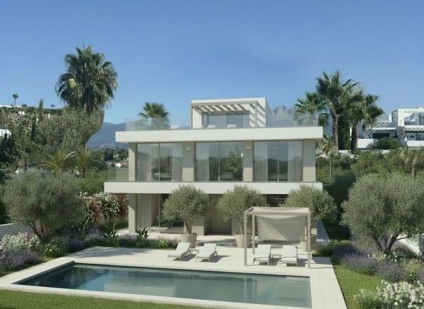 Casa o chalet independiente en Calle Istán, Paraiso-Barronal, Estepona photo 1