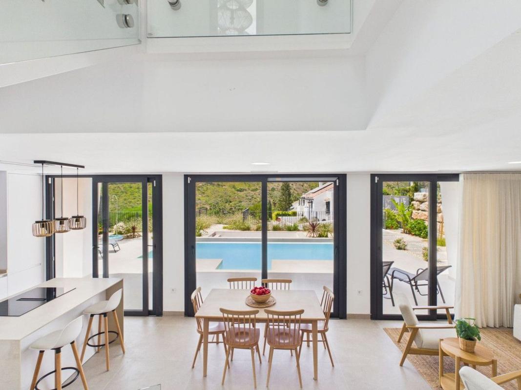 Properties for sale and rent in Spain photo 3