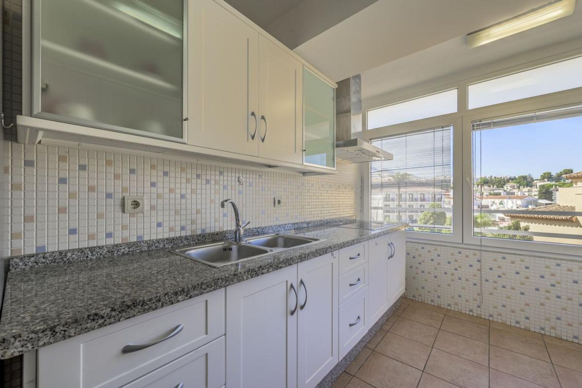 Venta de piso en Piso en La Carihuela - Los Nidos, Torremolinos, Torremolinos
photo 3