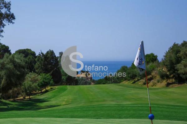 Casa o chalet independiente en Calle Golf del Candado, El Candado, Málaga thumbnail 2