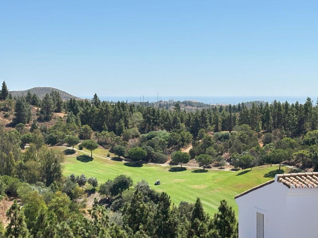Sprzedaż mieszkania w Piso en Monte Alto Del Chaparral, 6, Calaburra - Chaparral, Mijas, Mijas
photo 1