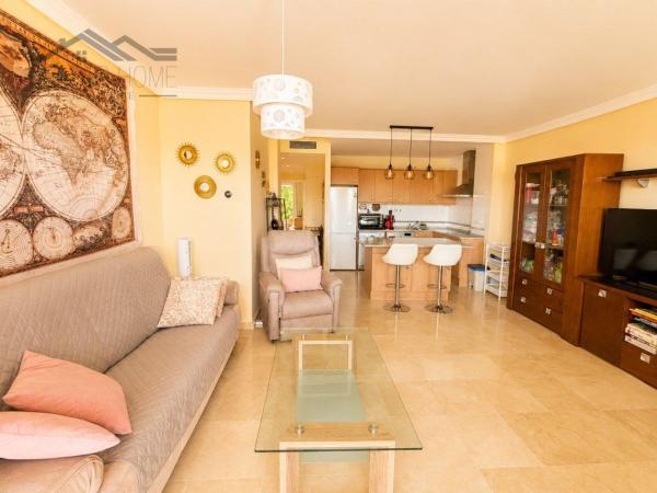 Sale of flat in Piso en Urbanización Brisas I, La Duquesa, Manilva, Manilva
photo 1