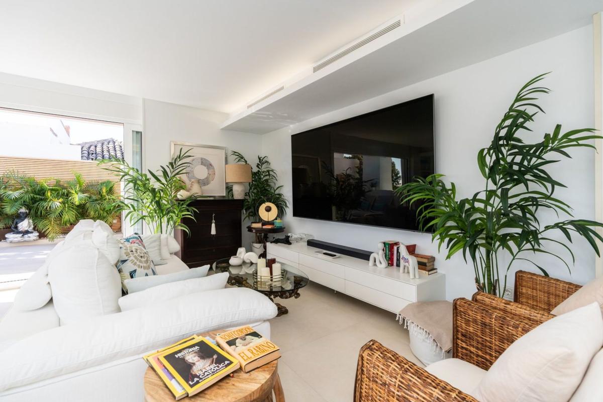 Penthouse sale in  Ático en La Carolina-Guadalpín, Marbella, Marbella photo 4
