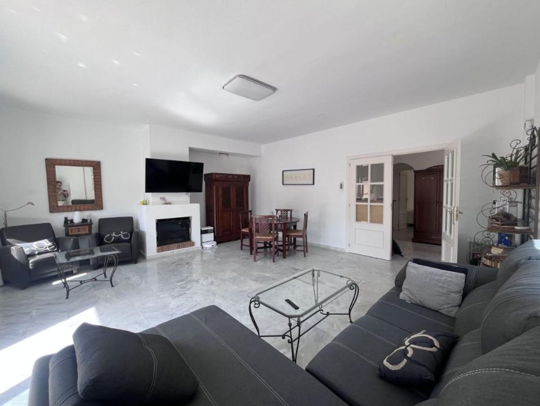 Venta de chalet independiente en Chalet pareado en Calle Marcos de Segura, Bello Horizonte-Lindasol, Marbella, Marbella
photo 5