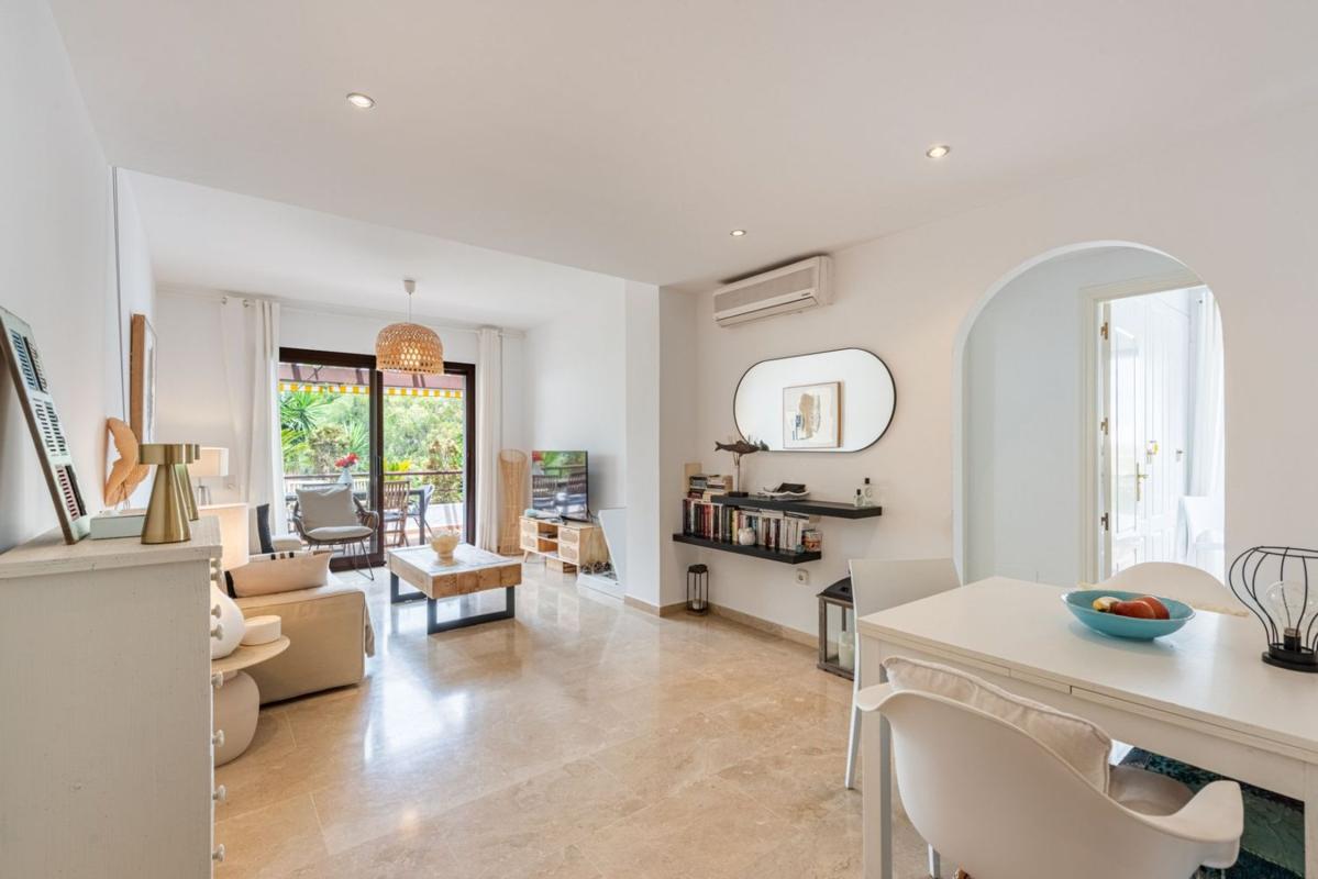 Venta de piso en Piso en Lomas de Marbella Club, Marbella, Marbella
photo 3