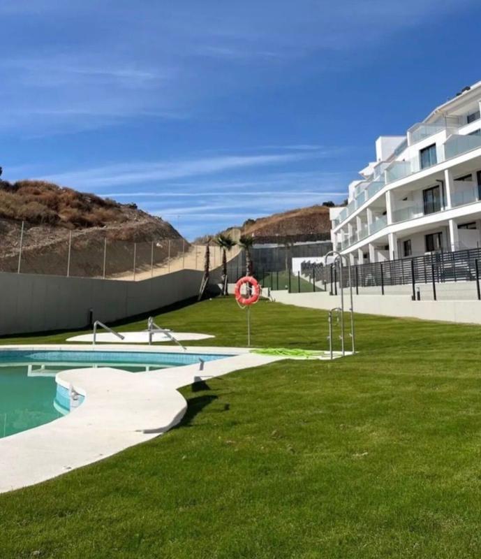 Venta de piso en Piso en Calle Zorzal, Torreblanca del Sol, Fuengirola, Fuengirola
photo 2