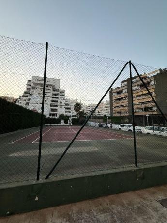 Дуплекс на продажу в Dúplex en Salvador Rueda, 5, Solymar - Puerto Marina, Benalmádena, Бенальмадена thumbnail 2