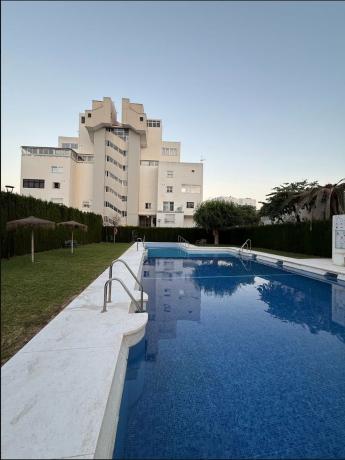 Дуплекс на продажу в Dúplex en Salvador Rueda, 5, Solymar - Puerto Marina, Benalmádena, Бенальмадена photo 4