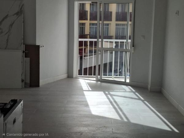 Sprzedaż mieszkania w Piso en Calle Boquetillo, Centro Ciudad, Fuengirola, Fuengirola
photo 1
