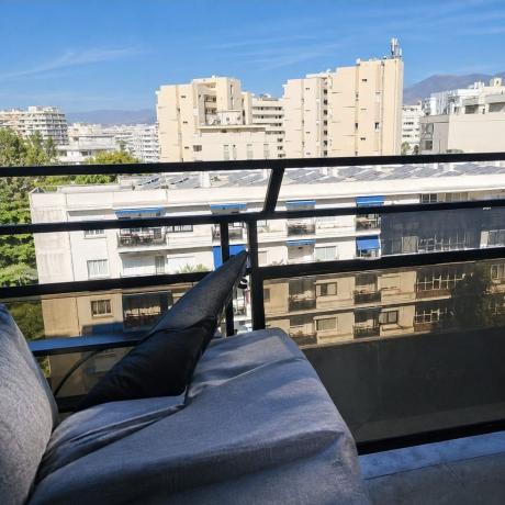 Duplex en venta en Dúplex en Camilo Jose Cela, Playa de la Fontanilla, Marbella, Marbella photo 2