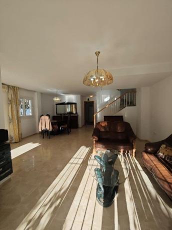Частный шале на продаже в  Casa o chalet en Viña Málaga, Vélez-Malaga, Велес-Малага photo 3