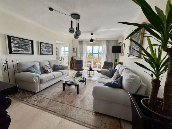 Дуплекс на продажу в Dúplex en Calle San Juan, 26, Arroyo de la Miel, Benalmádena, Бенальмадена photo 4
