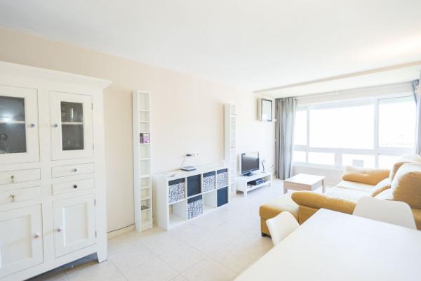 Продажа квартиры на Piso en Calle Miguel de Unamuno, Las Brisas, Marbella, Марбелла
 photo 4