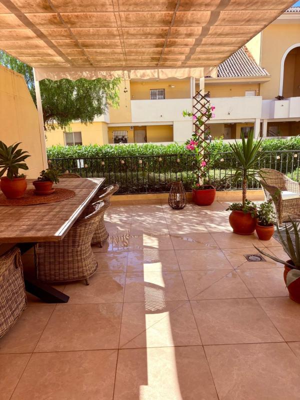 Sprzedaż mieszkania w Piso en Villas Del Mediterraneo, 77, Puerto de Estepona, Estepona, Estepona
 photo 2