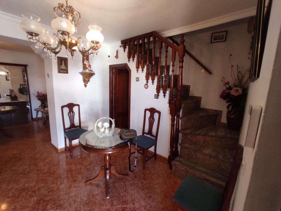 Propiedades en venta y alquiler en España photo 2