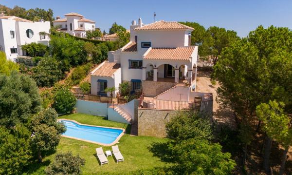 Casa o chalet independiente en Rosa De Piedras, 25, Valtocado - La Alquería - La Atalaya, Mijas photo 1