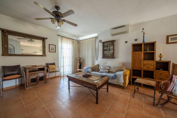 Casa o chalet independiente en Rosa De Piedras, 25, Valtocado - La Alquería - La Atalaya, Mijas photo 4