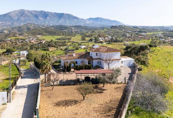 Finca rustykalna na sprzedaż w Finca rústica en Entrerrios, Valtocado - La Alquería - La Atalaya, Mijas , Mijas thumbnail 1