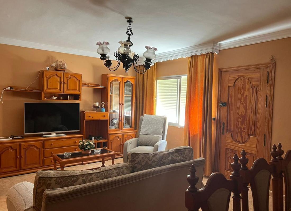 Properties for sale and rent in Spain photo 5