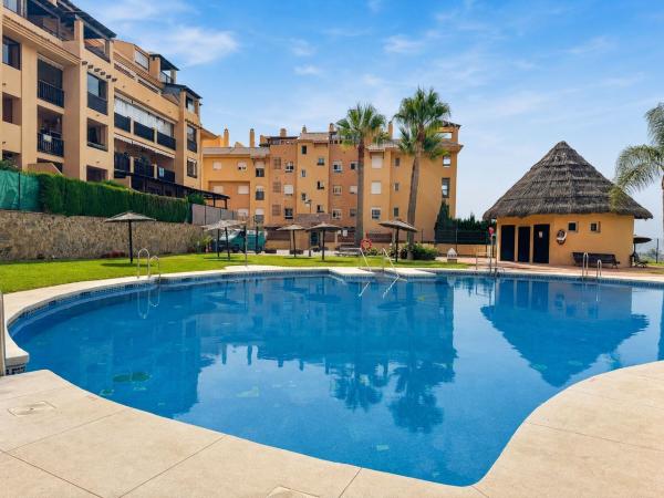 Sprzedaż mieszkania w Piso en Calle Cariñena, 2, La Cala del Moral, Rincón de la Victoria, Rincón de la Victoria
photo 1