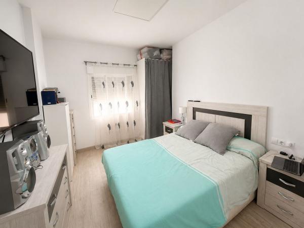 Venta de piso en Piso en La Trinidad, Málaga, Málaga
thumbnail 2