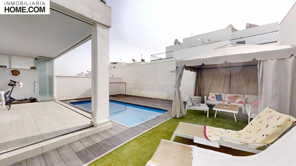 Sprzedaż niezależnego domku jednorodzinnego w Chalet pareado en Avenida Santa Clara, Capellanía - Retamar, Alhaurín de la Torre, Alhaurín de la Torre photo 5