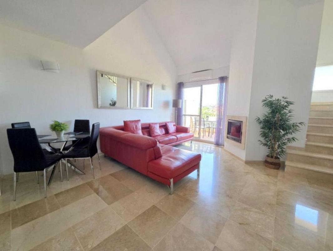 Продажа квартиры на Piso en Duqesa Fairways, La Duquesa, Manilva, Манильва
photo 3