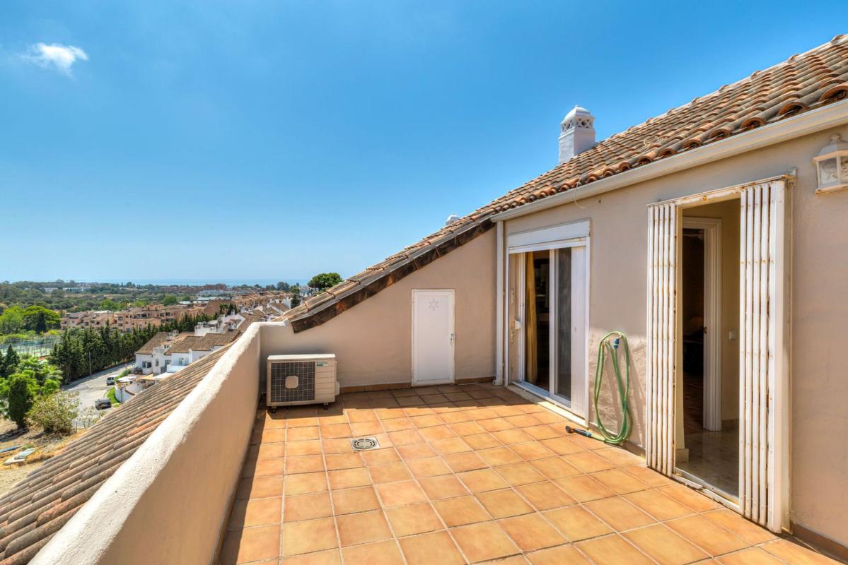Venta de piso en Piso en Hinojo, 2, Bel-Air, Estepona, Estepona
 photo 3