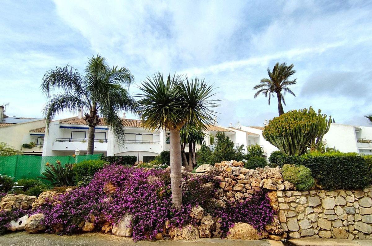 Sprzedaż szeregowego domku w  Chalet adosado en Sitio de Calahonda, Mijas , Mijas photo 2