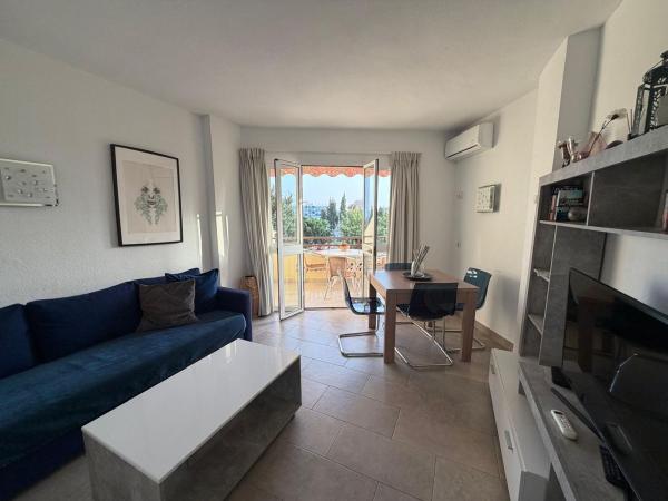 Venta de piso en Piso en Avenida Carlota Alessandri, 284, La Leala - El Saltillo, Torremolinos, Torremolinos
thumbnail 3