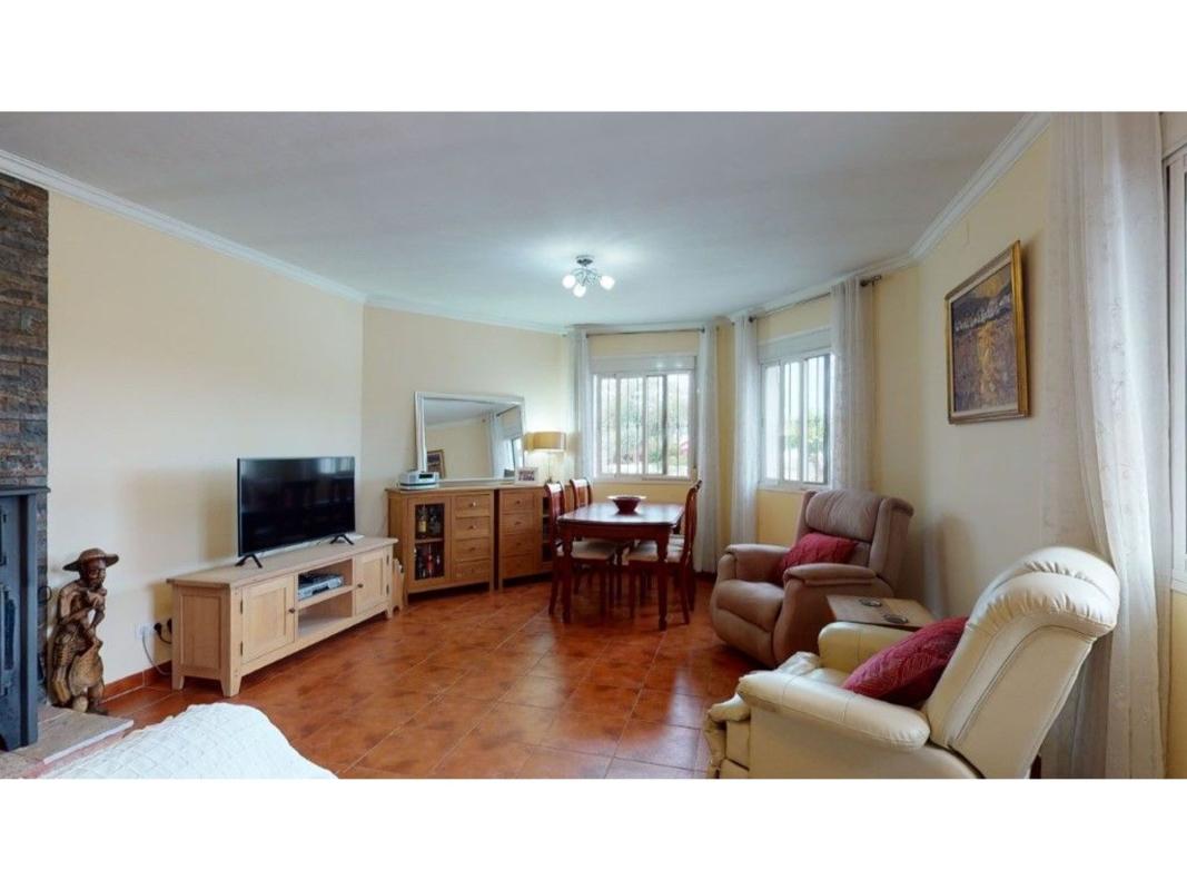 Propiedades en venta y alquiler en España photo 5