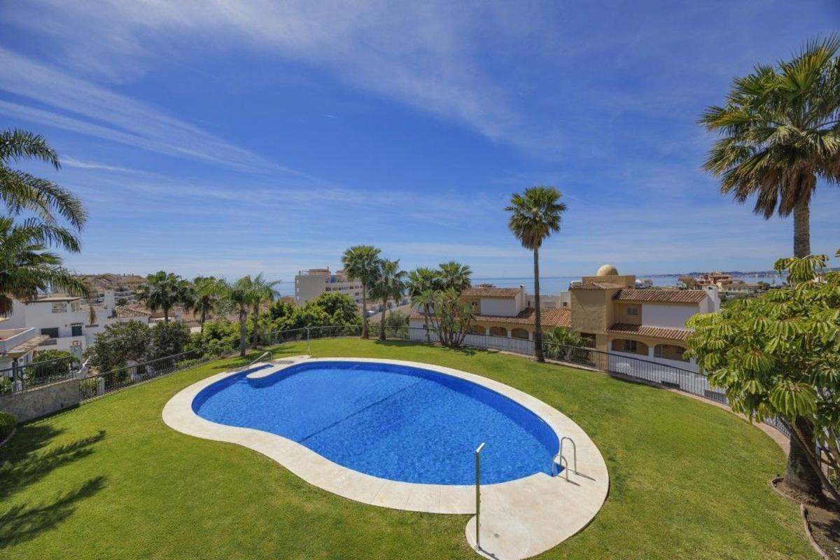 Продажа квартиры на Piso en Calle Vela, Zona Centro Comercial Torrequebrada, Benalmádena, Бенальмадена
photo 5
