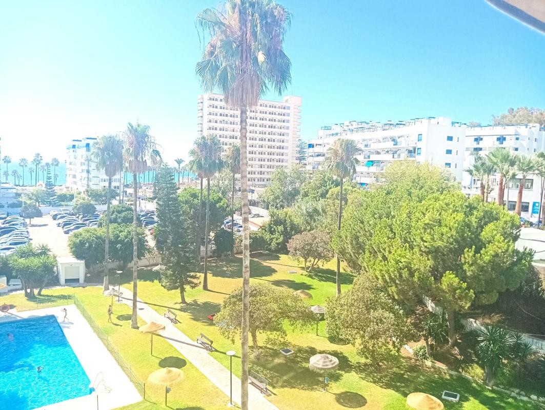 Venta de piso en Piso en Calle Le Corbusier, Cortijo Torrequebrada, Benalmádena, Benalmádena
photo 2