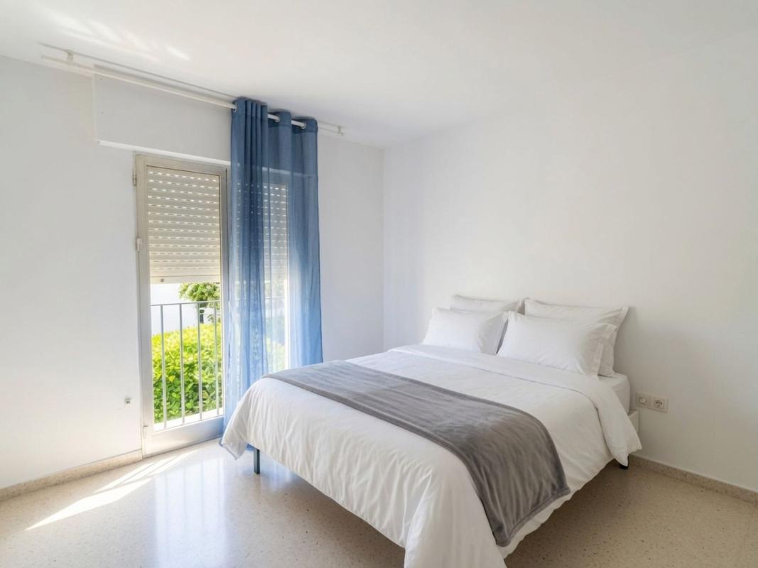 Venta de chalet independiente en Chalet pareado en Garcia Lorca s/n, Nueva Atalaya, Estepona, Estepona
photo 3