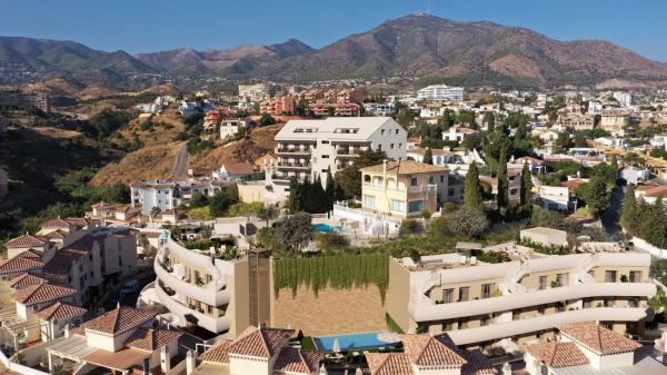 Venta de piso en Piso en Calle Coleo, 8, Torreblanca del Sol, Fuengirola, Fuengirola
thumbnail 3