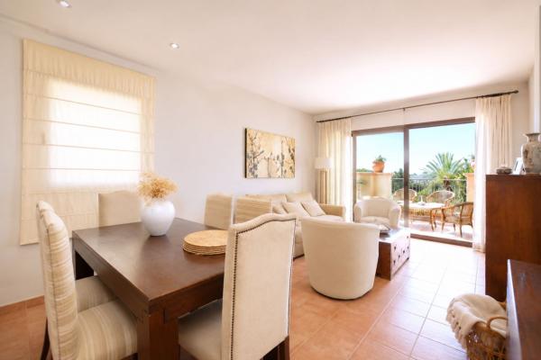 Venta de piso en Piso en Equitacion De (rio Real), Rio Real, Marbella, Marbella
 photo 2