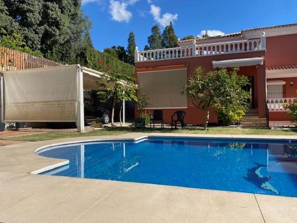 Casa o chalet independiente en Calle Francisca Carrillo, Valdeolletas-Las Cancelas-Xarblanca, Marbella thumbnail 3