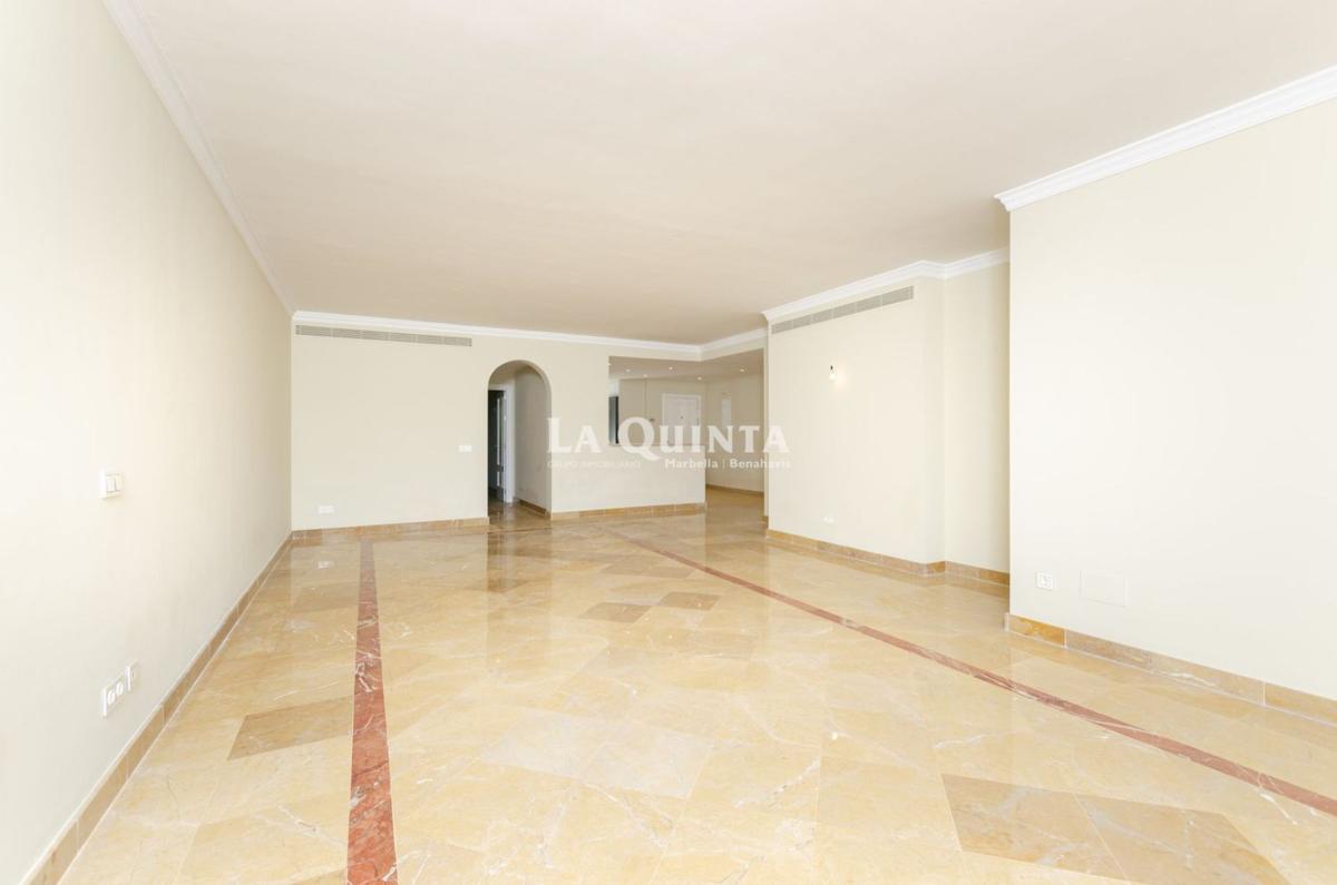 Venta de piso en Piso en Lomas De La Quinta s/n, La Quinta, Benahavís, Benahavís
 photo 2