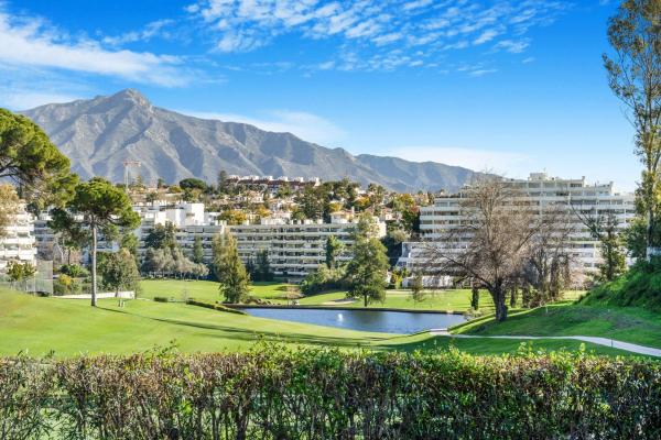 Sprzedaż mieszkania w Piso en Camino Cortes, 5, Guadalmina Alta, Marbella, Marbella
photo 1
