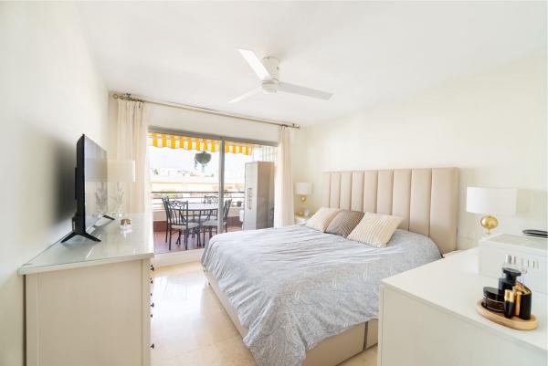 Sprzedaż mieszkania w Piso en Camino Cortes, 5, Guadalmina Alta, Marbella, Marbella
 photo 4