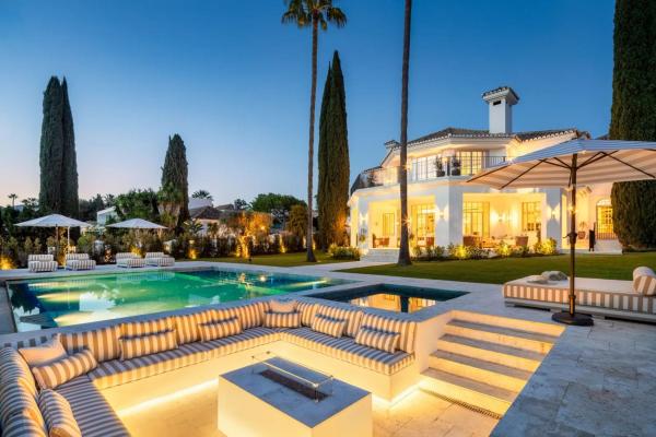 Casa o chalet independiente en Las Brisas, Marbella photo 1