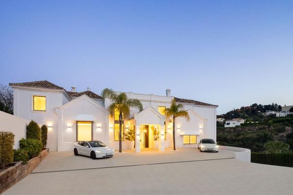 Casa o chalet independiente en Carretera de Benahavis, Paraiso-Barronal, Estepona photo 4