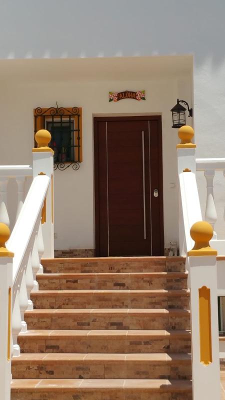 Sprzedaż szeregowego domku w Chalet adosado en Calle Enebro s/n, San Pedro Pueblo, Marbella , Marbella photo 2
