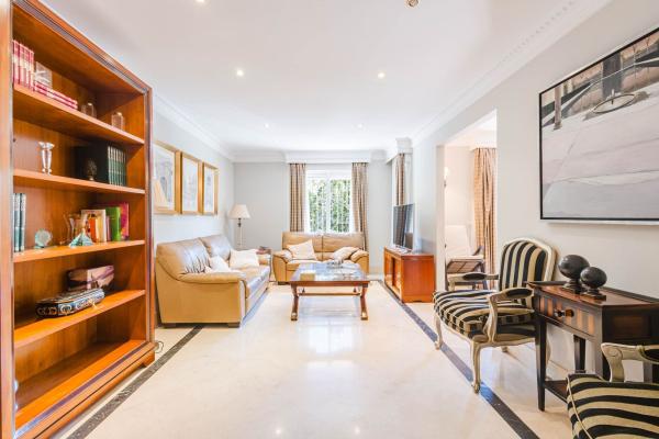 Venta de piso en Piso en Calle Blas Infante, Norte - Barrio del Pilar - El Reñidero, Vélez-Malaga, Vélez-Malaga
photo 1