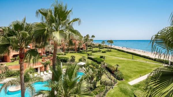 Duplex en venta en Dúplex en Calle Realejo, Bahía de Marbella, Marbella, Marbella photo 1
