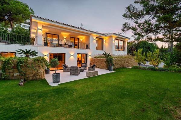 Casa o chalet independiente en Avenida Generalife, Las Brisas, Marbella photo 4
