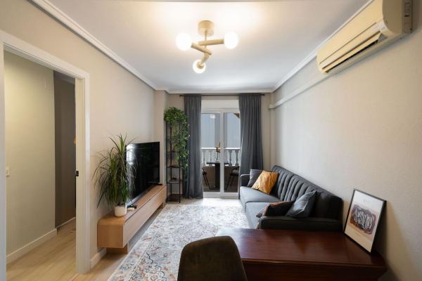 Sale of flat in Piso en Calle San Pascual, Antonio Machado, Torrevieja, Torrevieja
photo 1