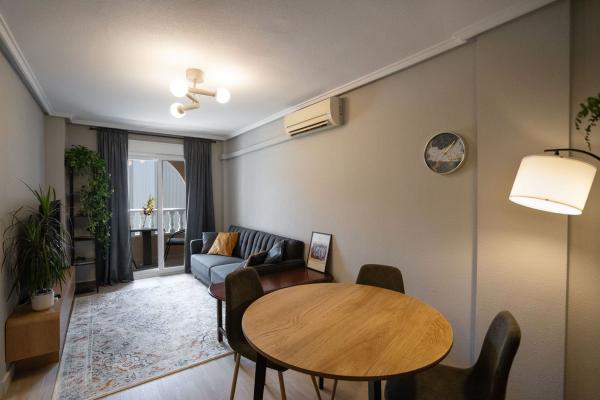 Sale of flat in Piso en Calle San Pascual, Antonio Machado, Torrevieja, Torrevieja
thumbnail 2