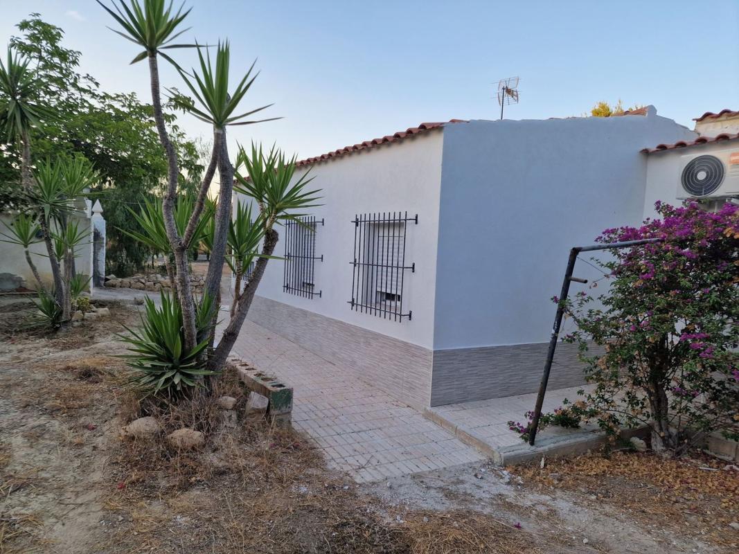 Продажа отдельного шале в Casa o chalet independiente en Carretera de Cádiz, 520, Moralet, Морале́т photo 2